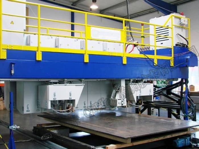 中厚鋼板探檢測設(shè)備